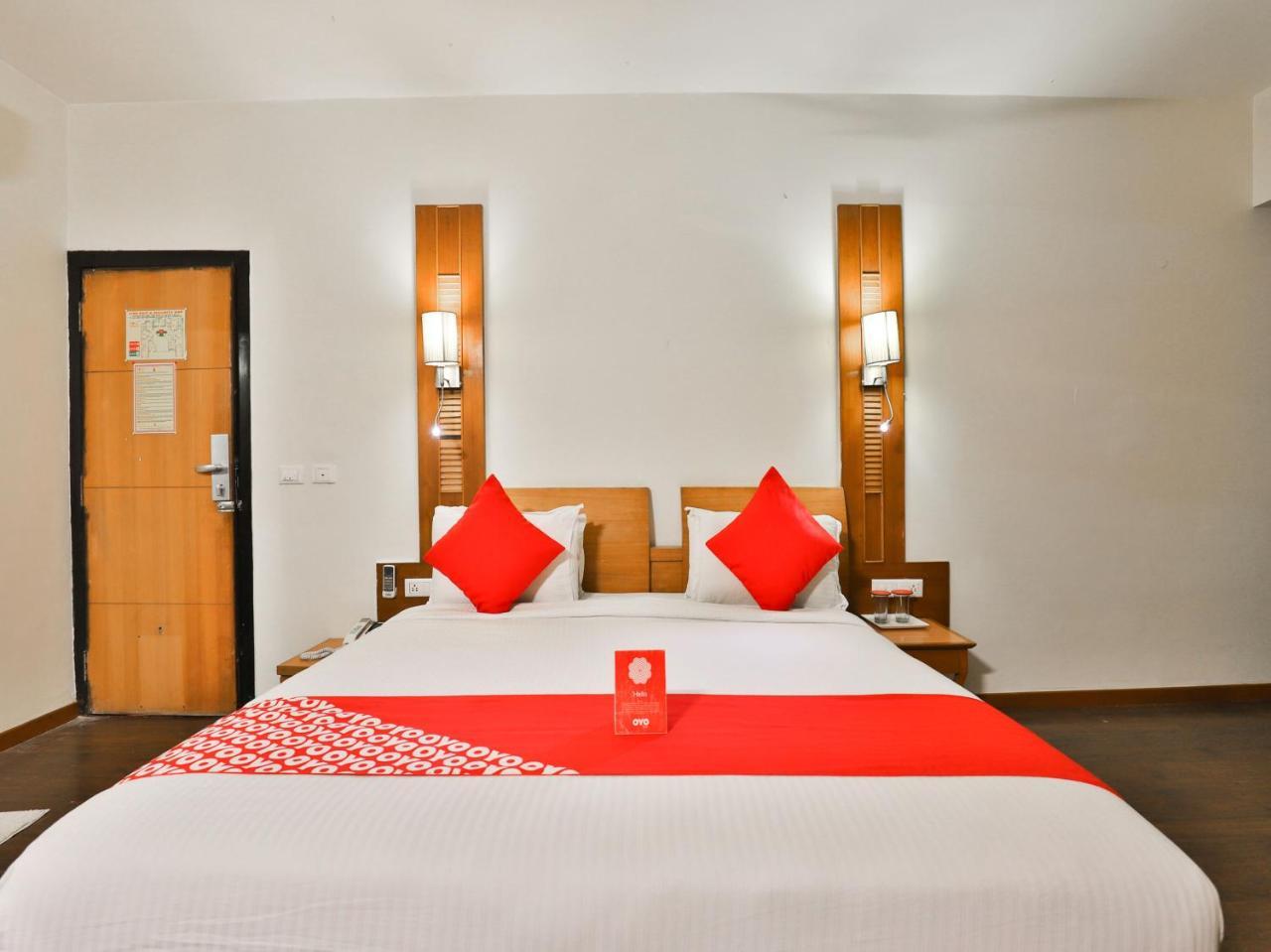 Oyo 1123 Rock Regency Hotel