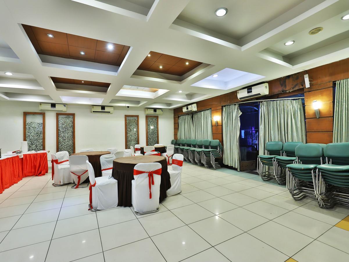 Oyo 1123 Rock Regency Ahmedabad