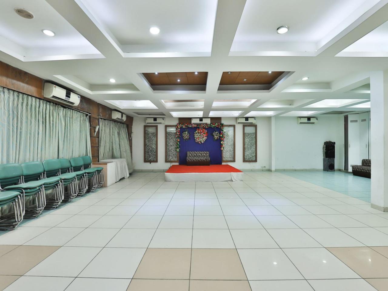 Oyo 1123 Rock Regency Hotel