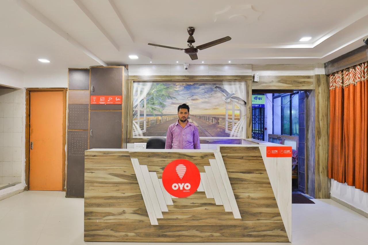 Oyo 13141 Aniket 3*