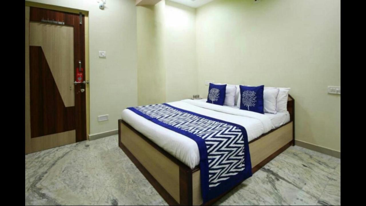 Hotel Honey Bunny