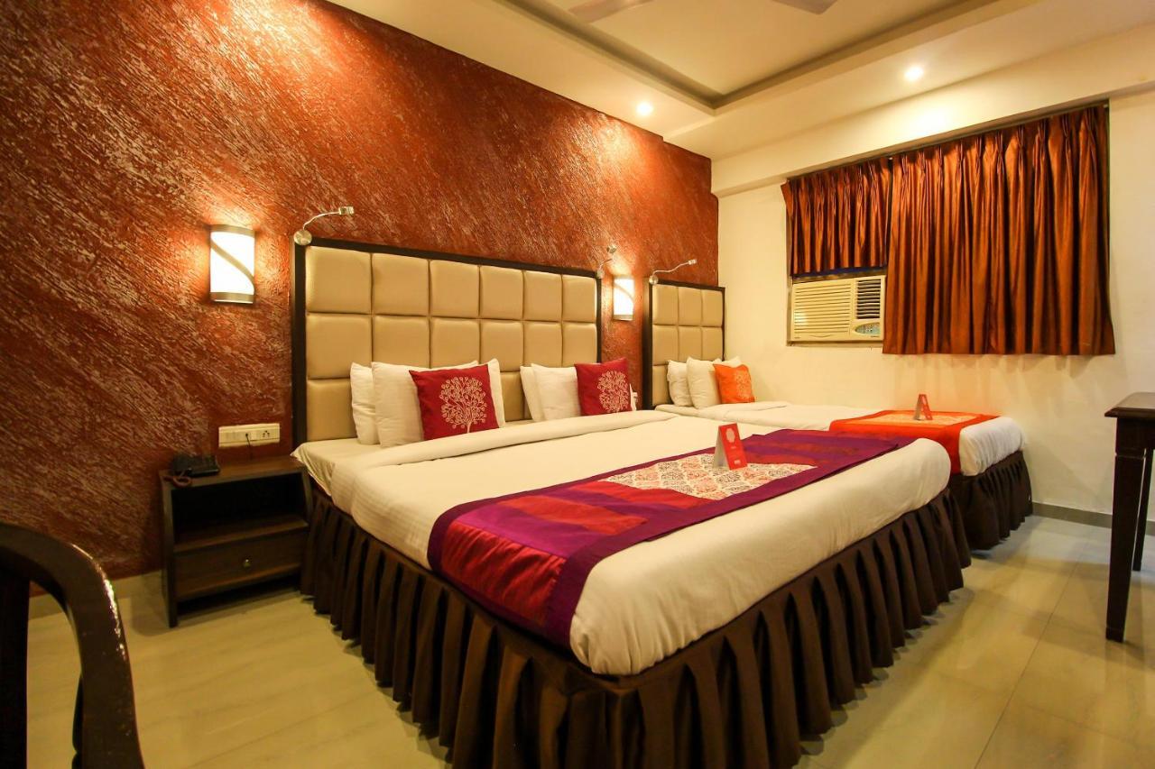 Hotel Oyo 8786 Maan Residency 3*