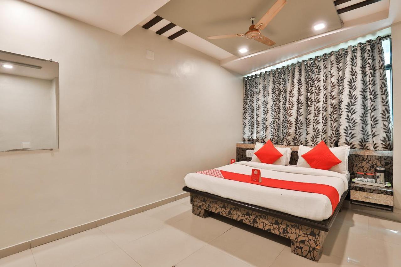 Oyo 11450 Balaji 3* Ahmedabad