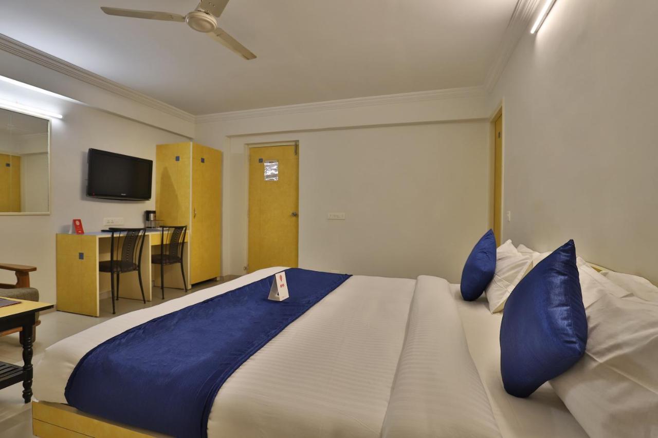 Hotel Oyo 10044 Dudawat Ahmedabad
