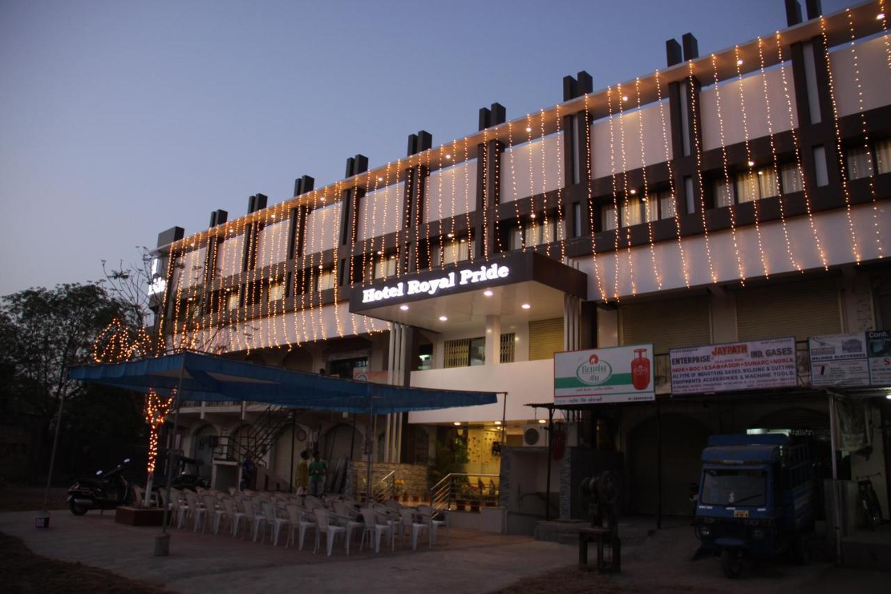 Royal Pride Hotel Ahmedabad