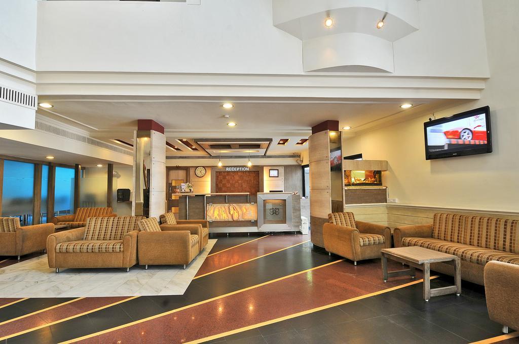 The Westend 3*
