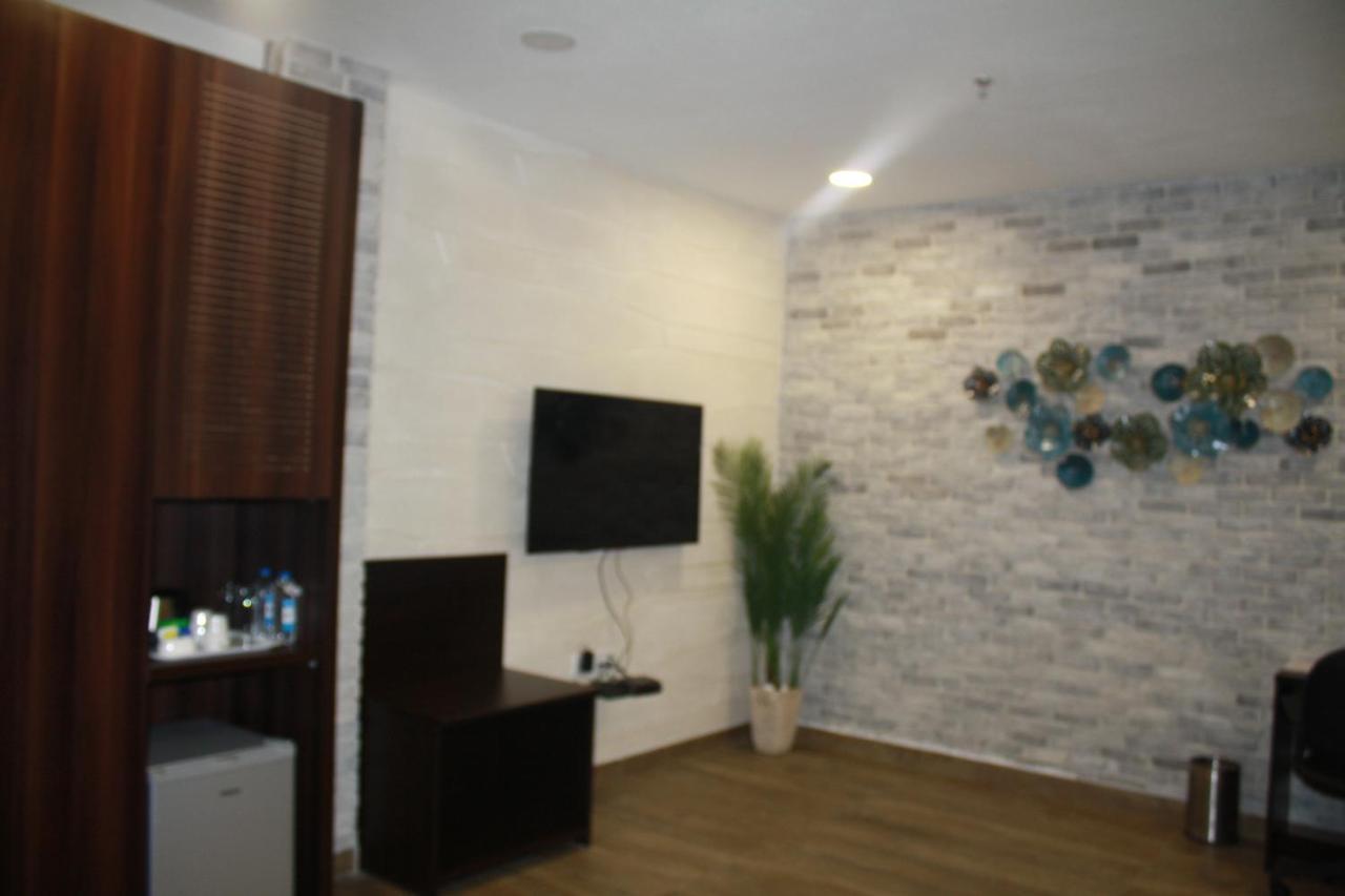 Tribecca Select Hotel