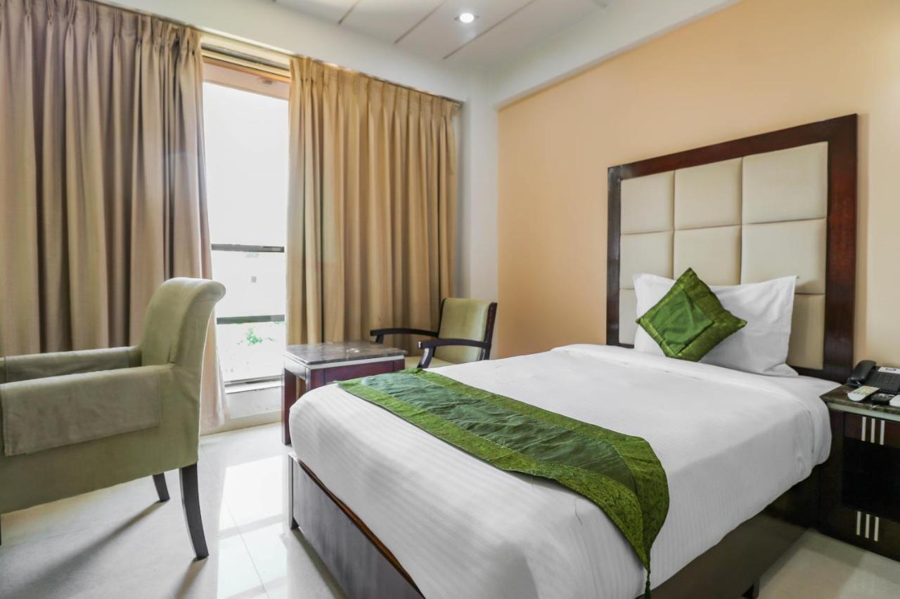 Hotel Treebo Trend Parker 3*