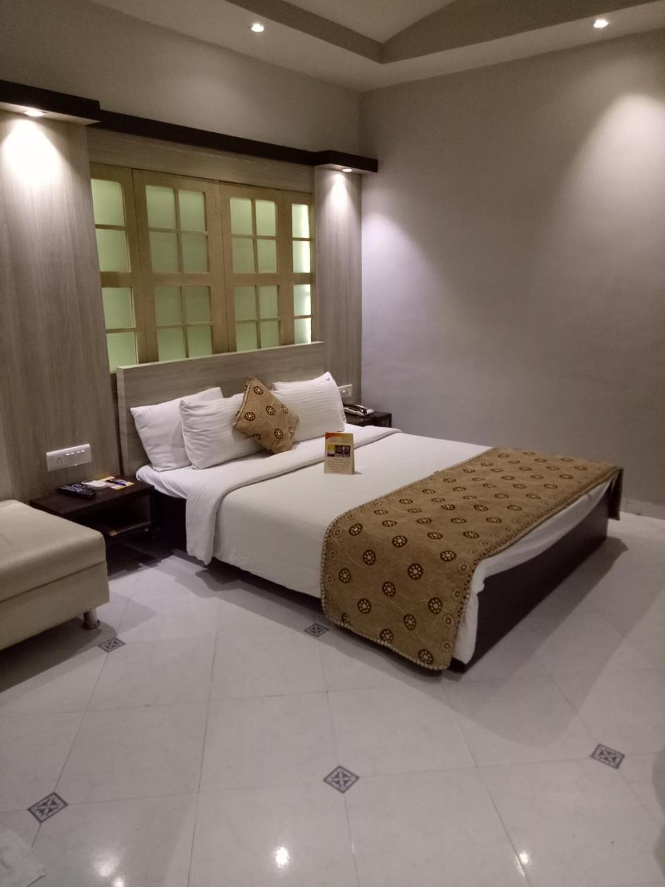 Hotel Prithvi