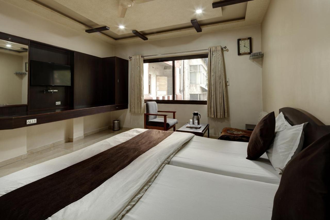Hotel Good Night