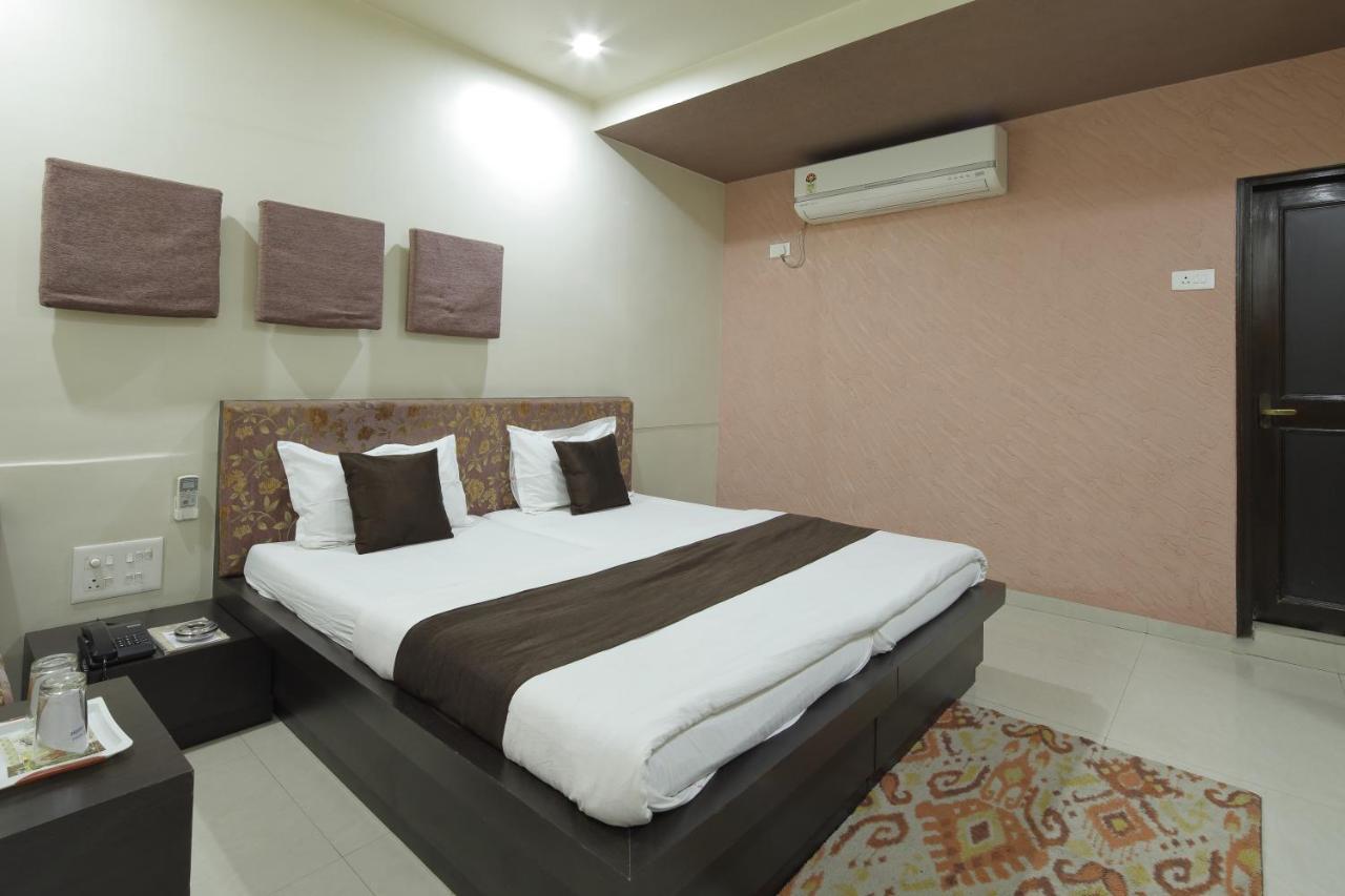 Good Night Hotel Ahmedabad