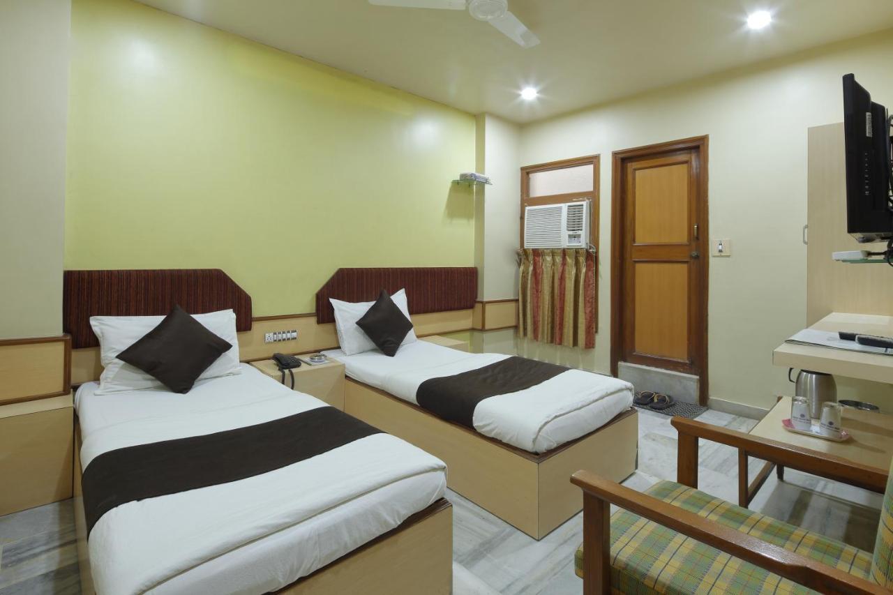 Hotel Good Night Ahmedabad