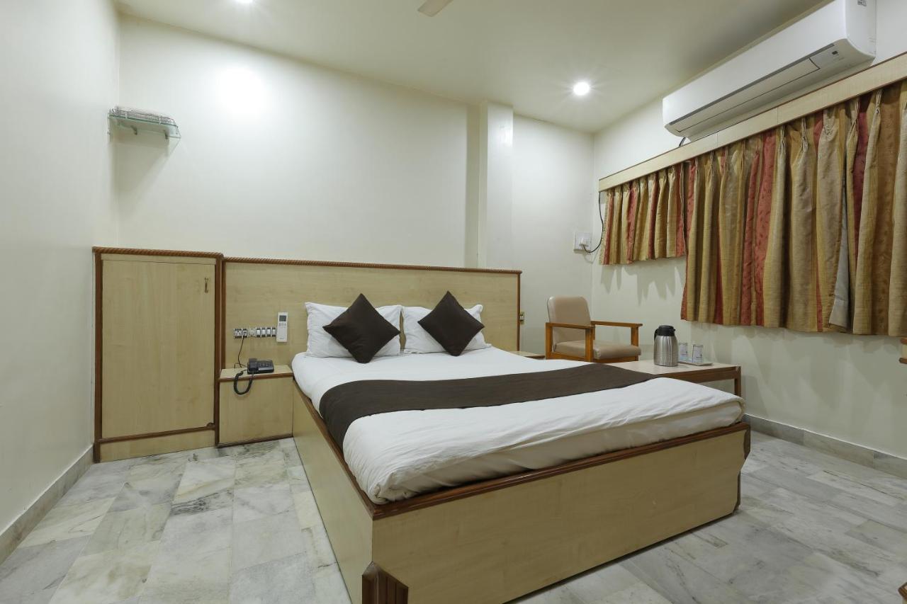 Good Night Hotel Ahmedabad