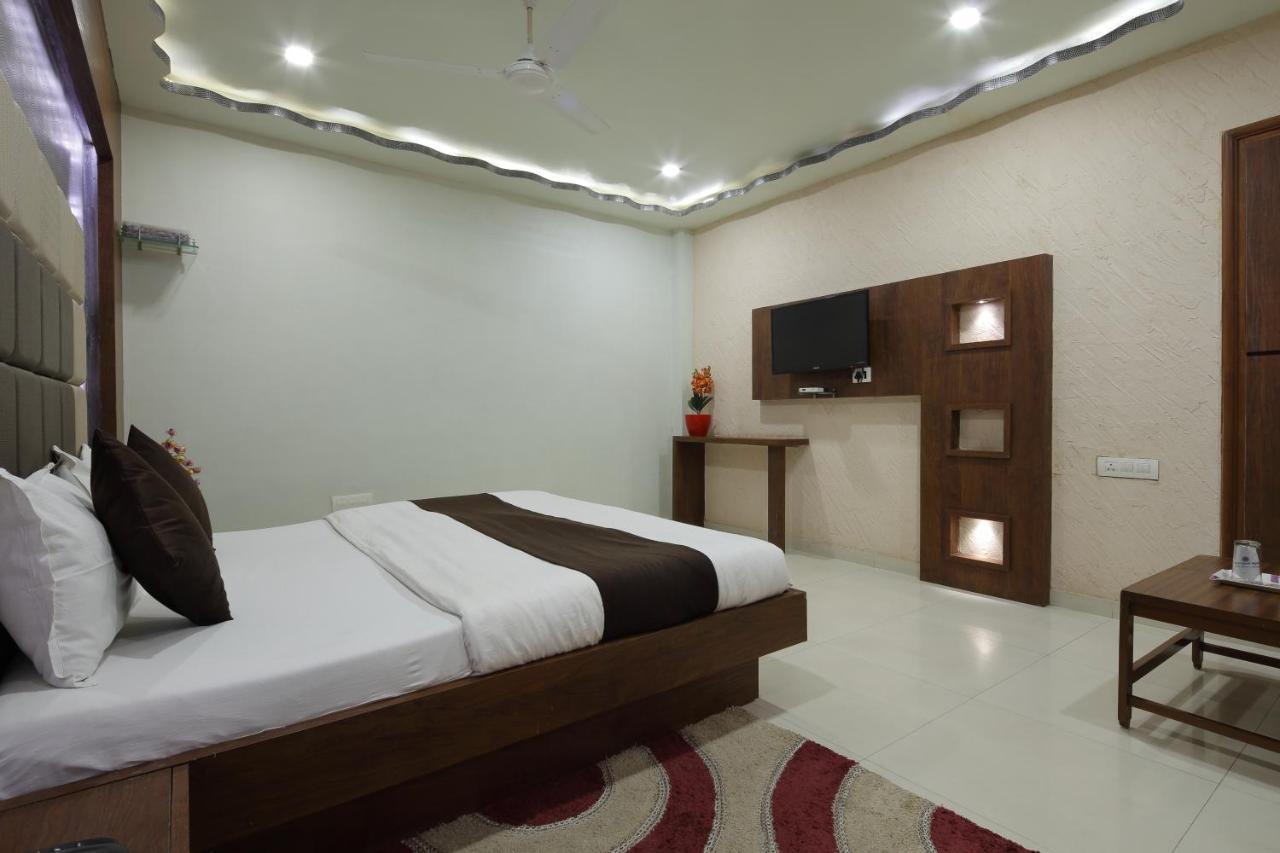 Hotel Good Night
