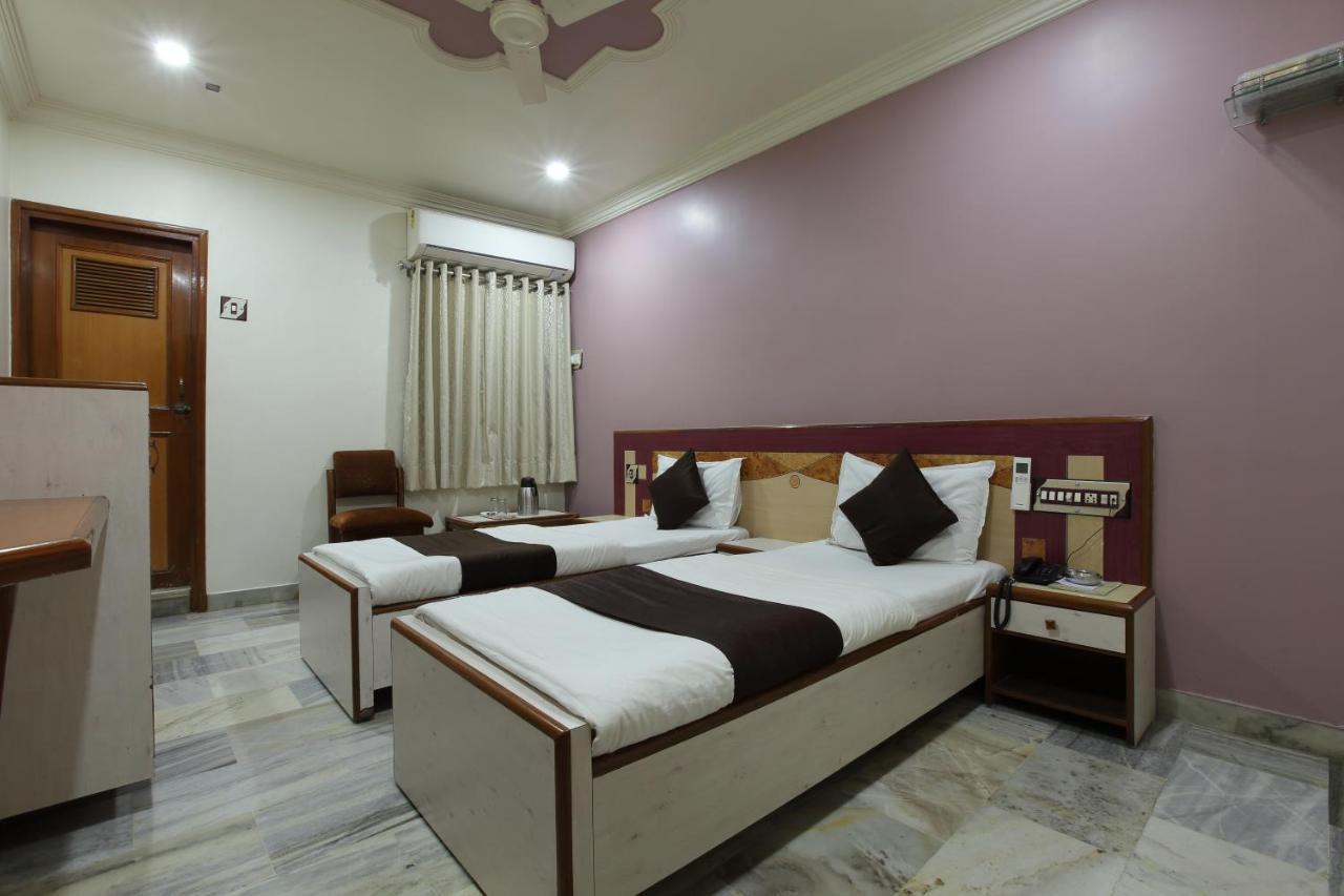 Good Night 2* Ahmedabad