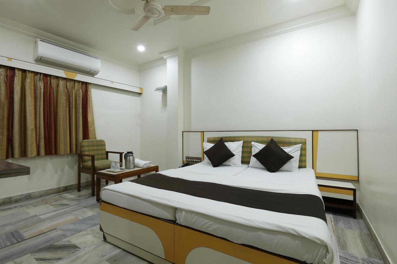 Good Night Hotel Ahmedabad