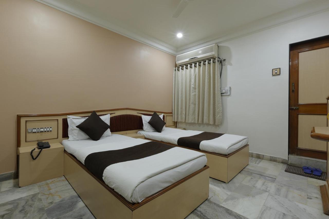 Good Night Hotel 2*