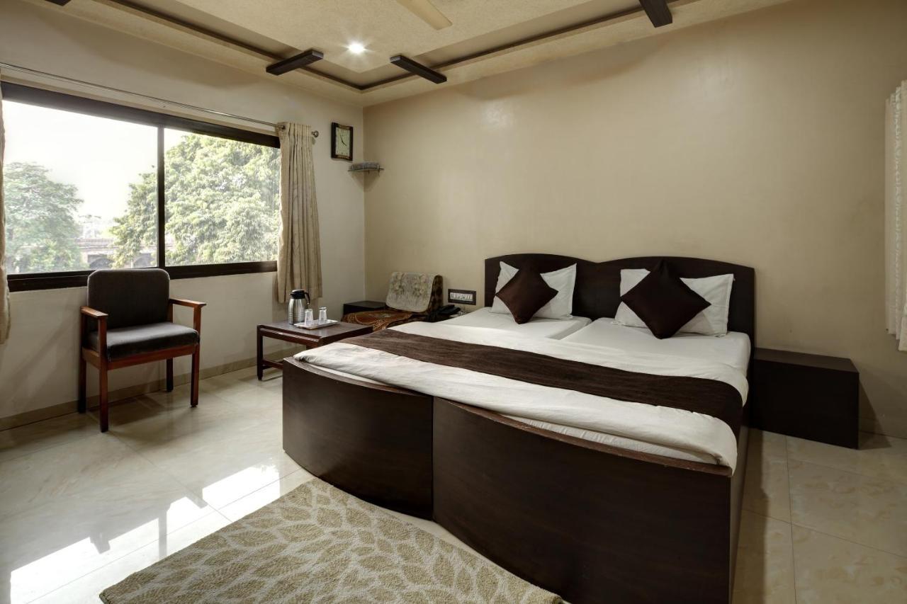 Hotel Good Night