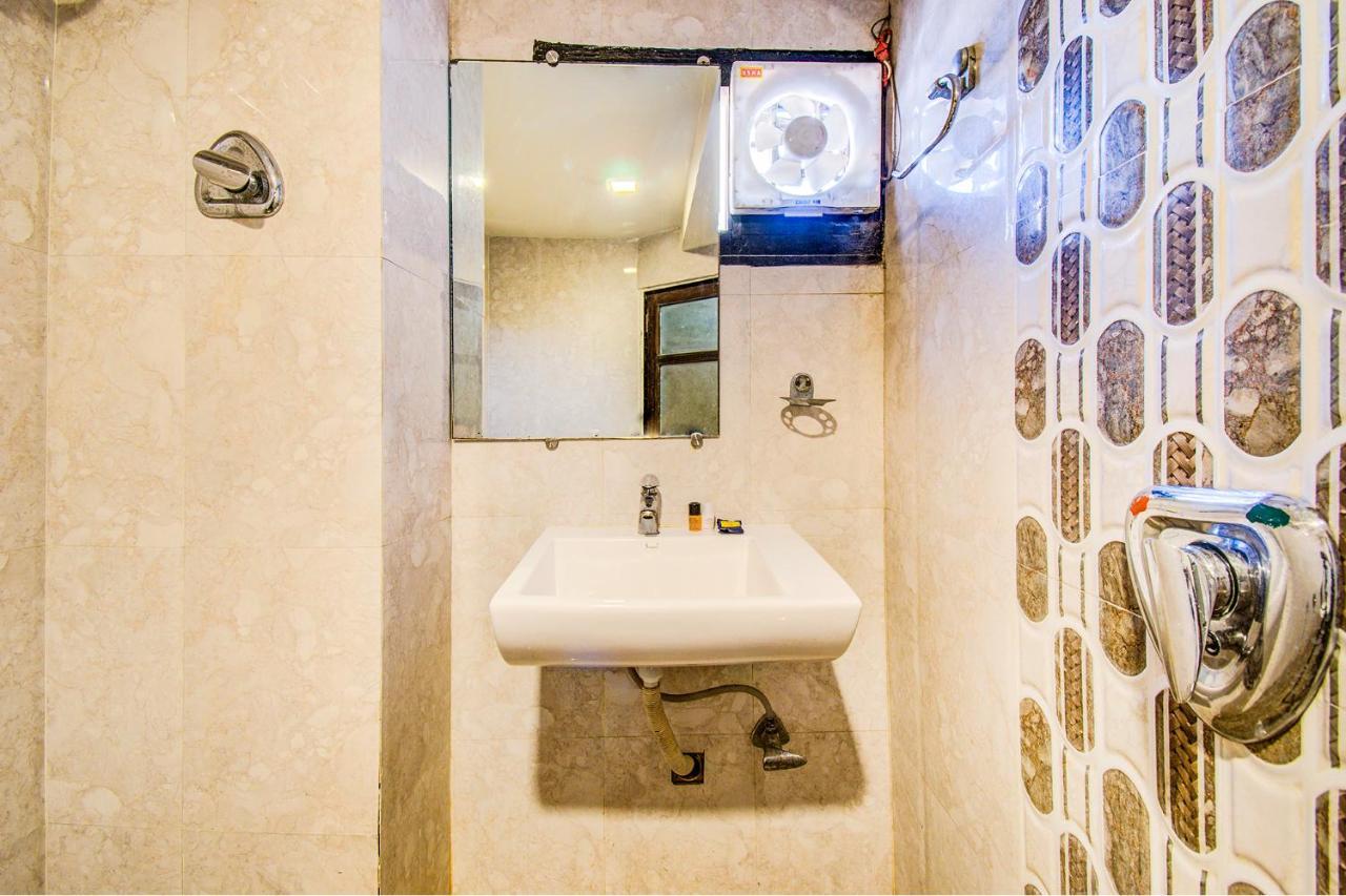 Hotel La365 Hotel Ahmedabad