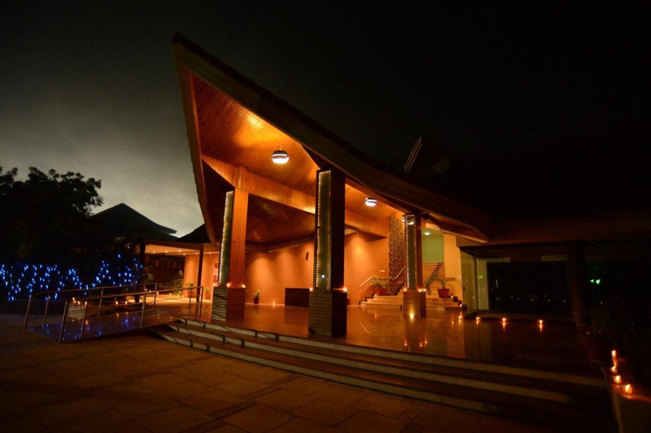 Resort Palm Greens Club,ahmedabad