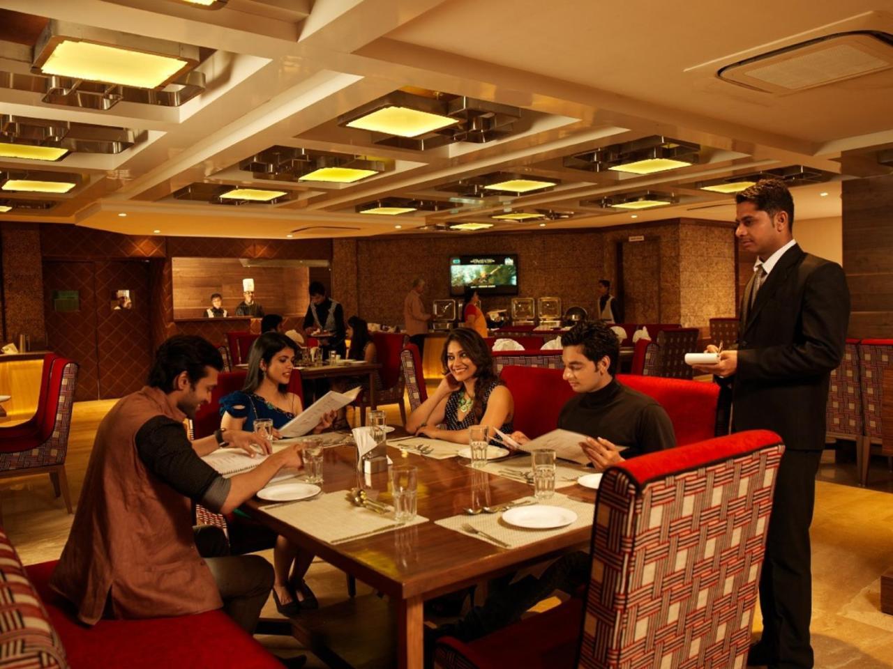 Palm Greens Club,ahmedabad 3* Ahmedabad
