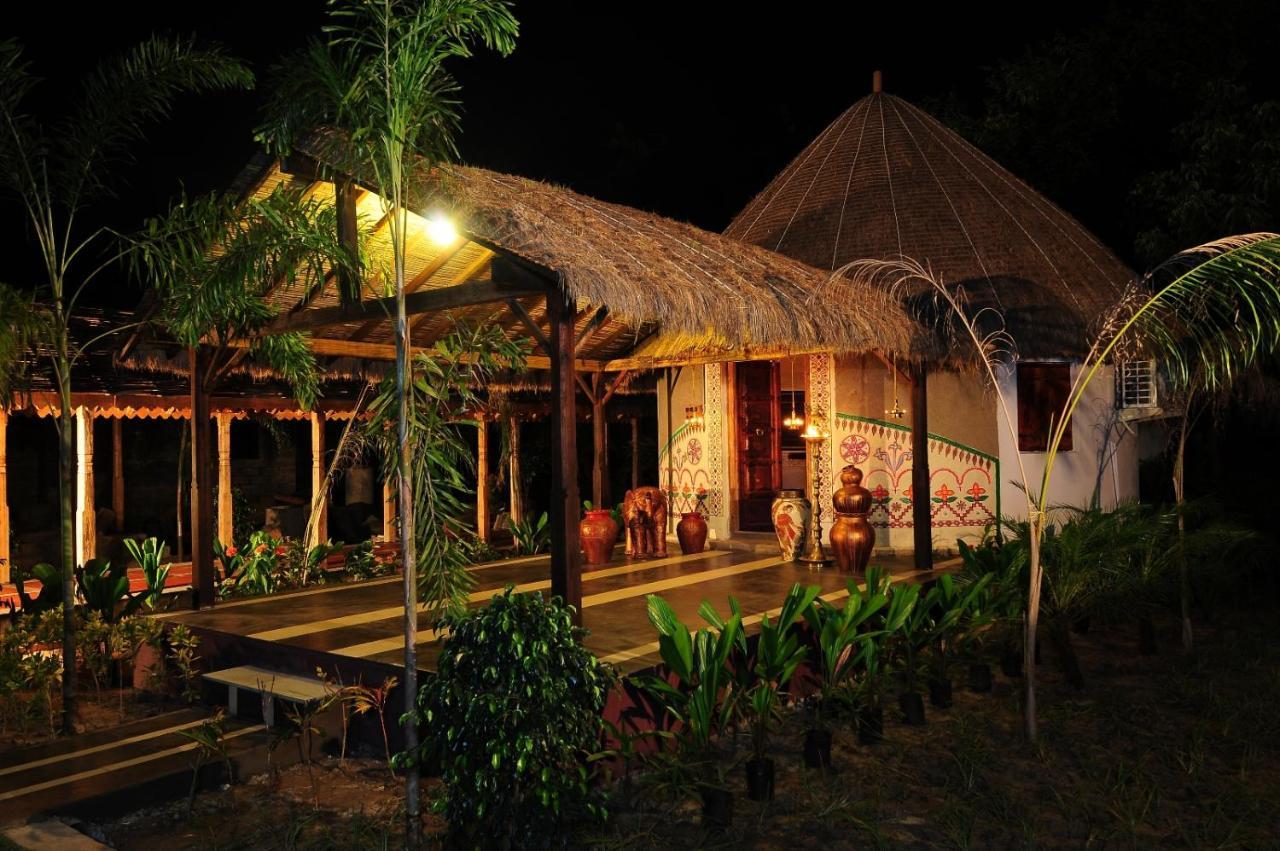 Palm Greens Club,ahmedabad Resort