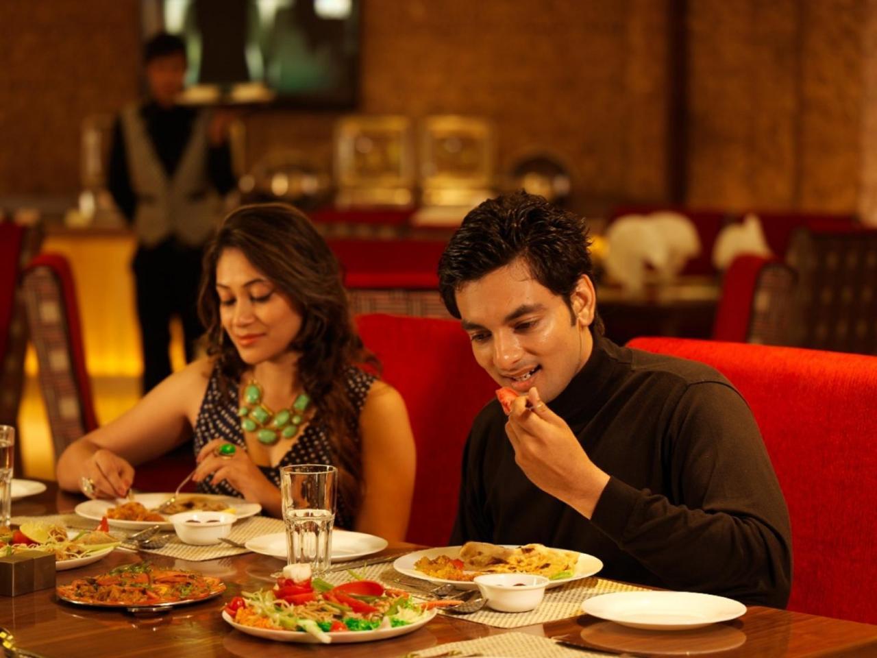 Palm Greens Club,ahmedabad
