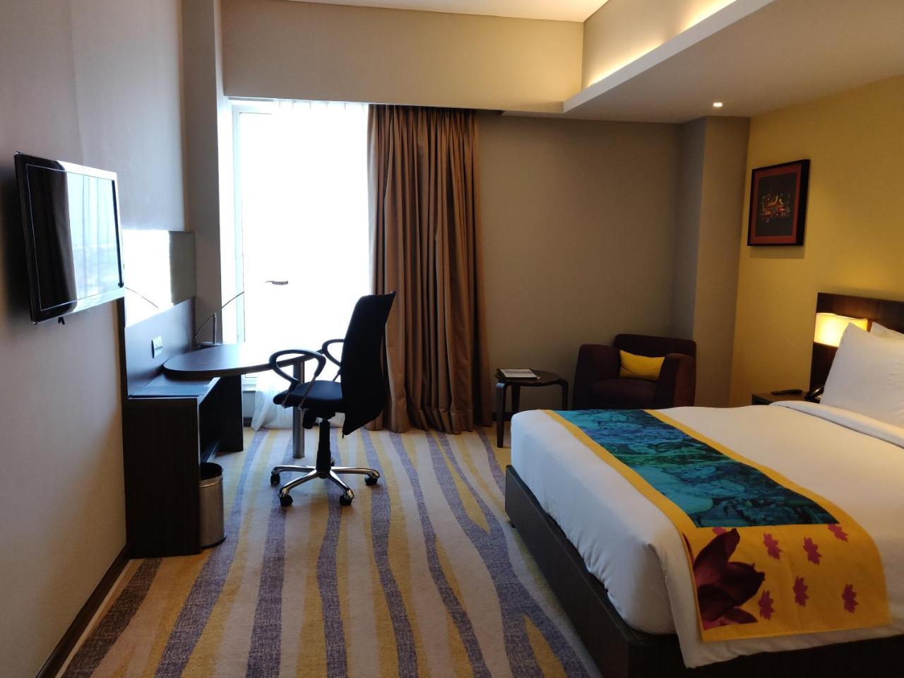 Duet Hotel, 4* Ahmedabad