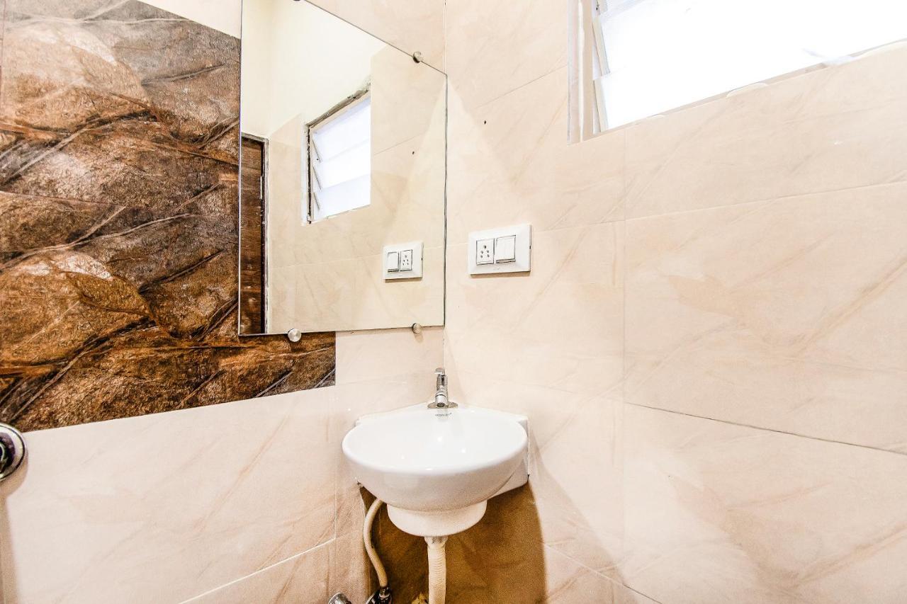 Hotel Fabexpress Pratiksha