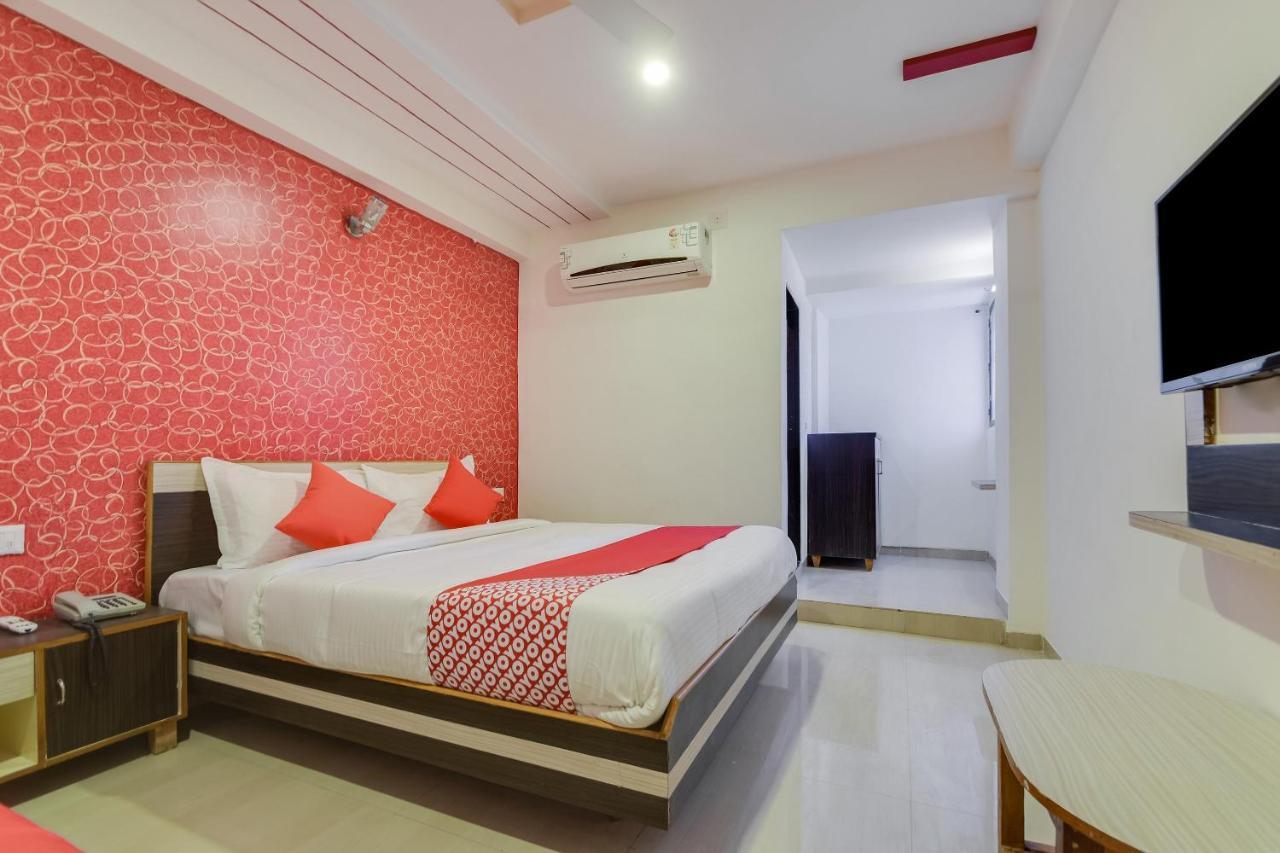 Hotel Oyo 26636 Anjali Palace