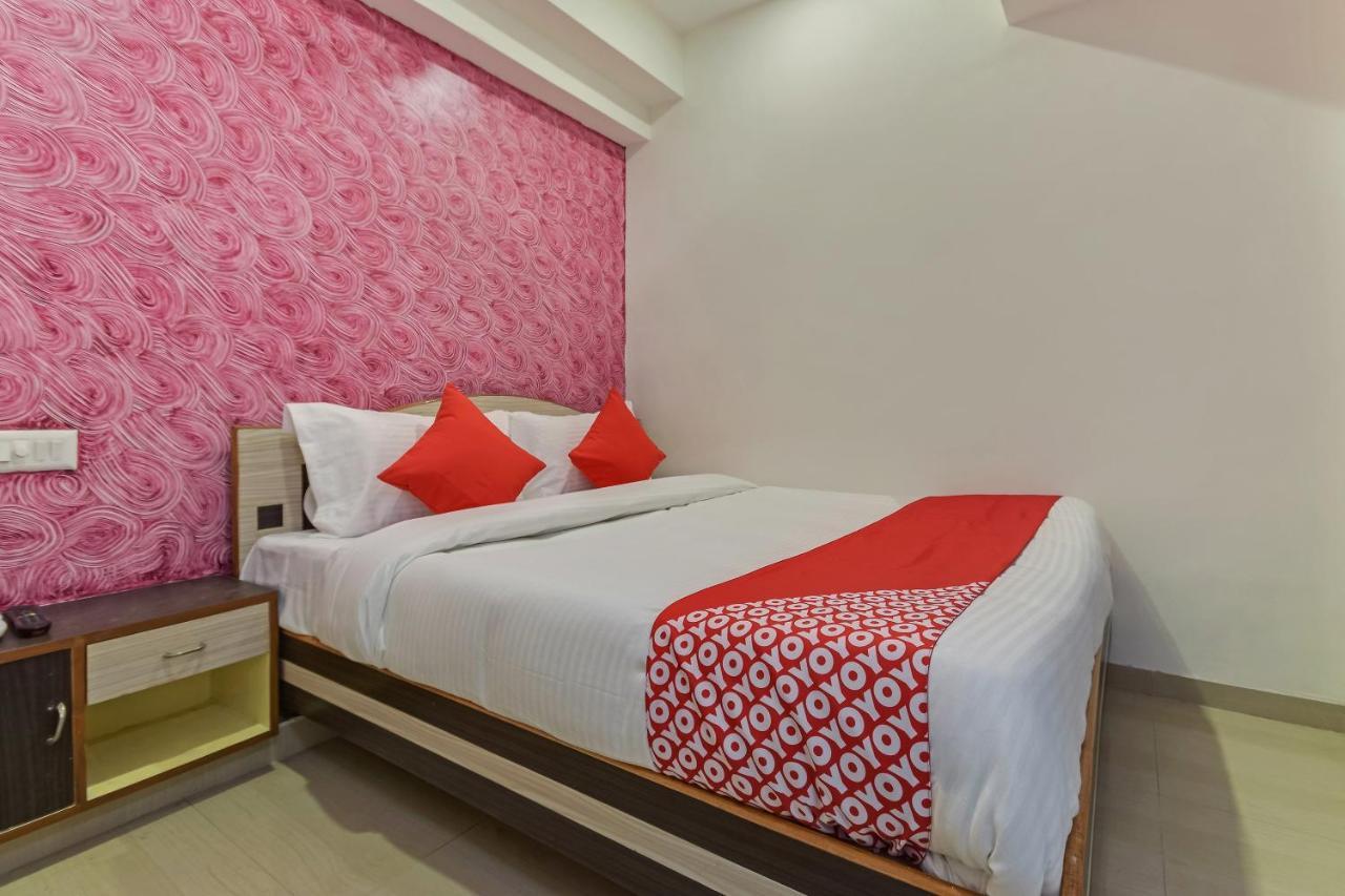 Oyo 26636 Anjali Palace Hotel Ahmedabad