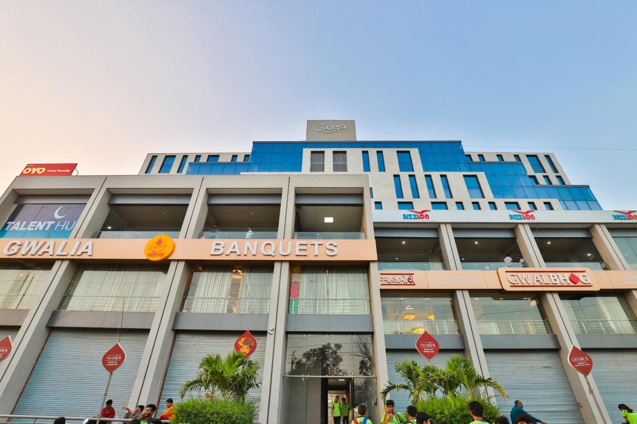 Oyo 22673 Suncity Ahmedabad