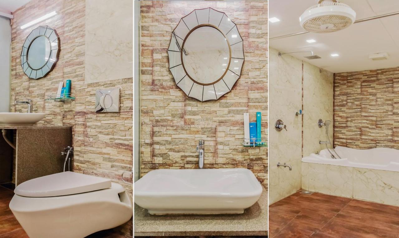 Capital O 48482 Tribecca Hotel 3*