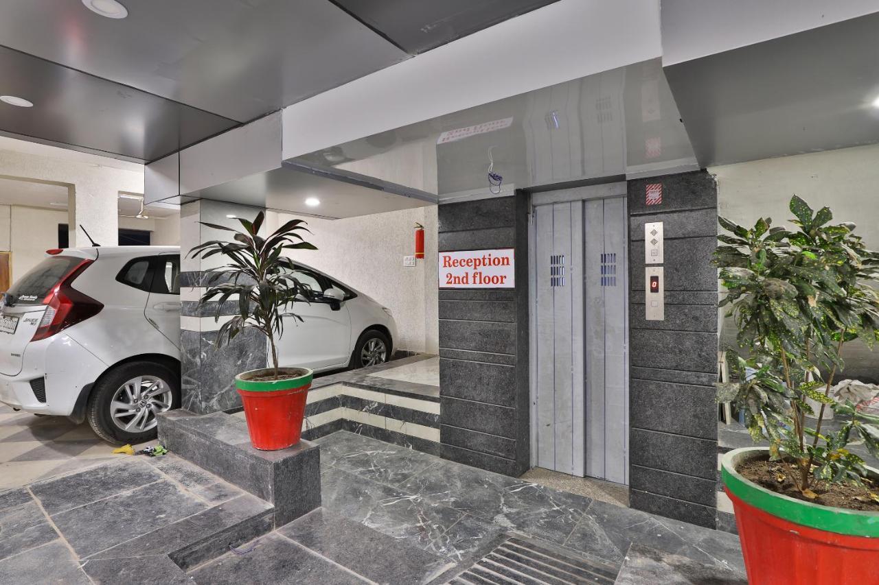 Balaji Hotel 3*