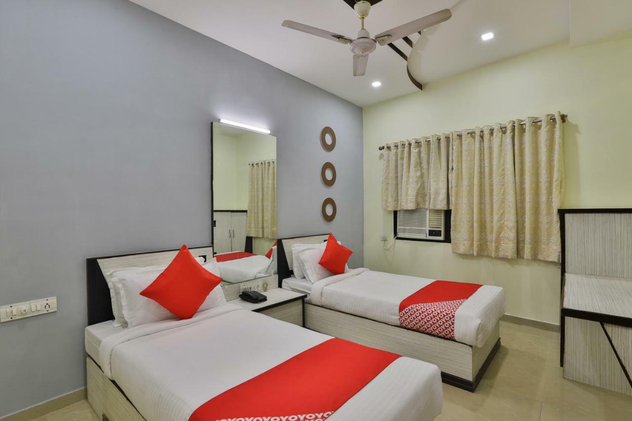 Oyo Flagship 19003 Rudra Mahal