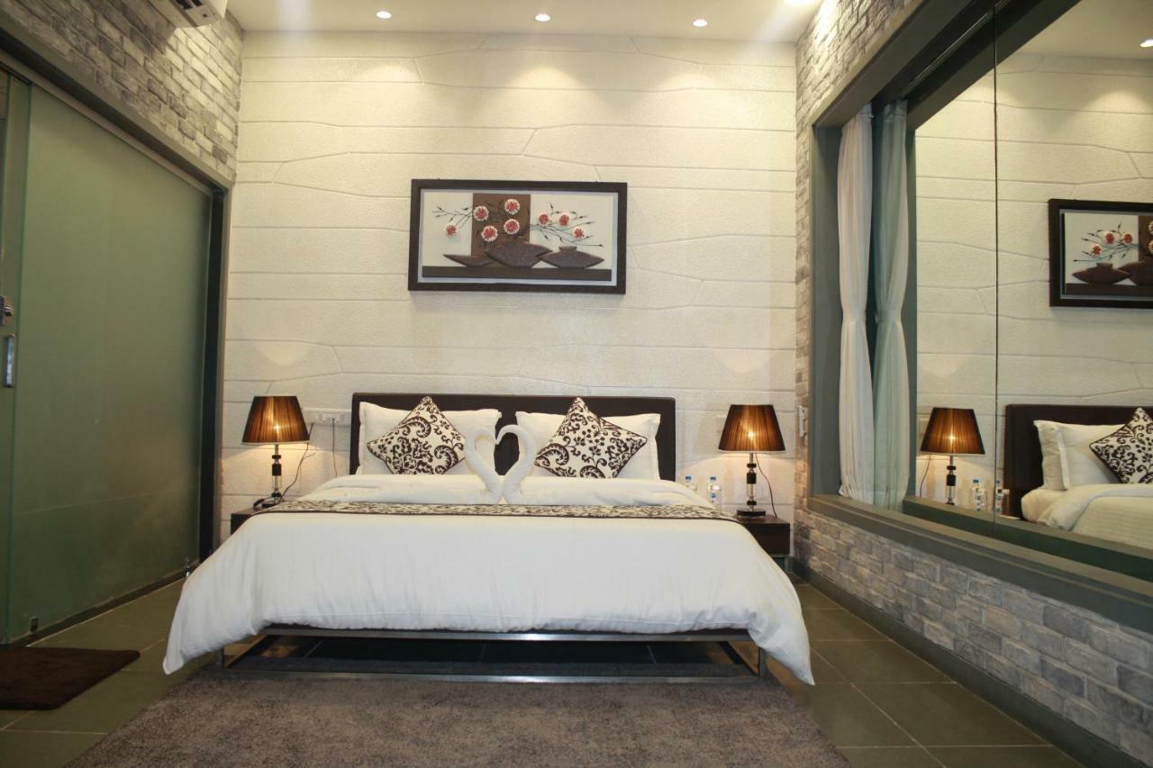 Tribecca Select 3*