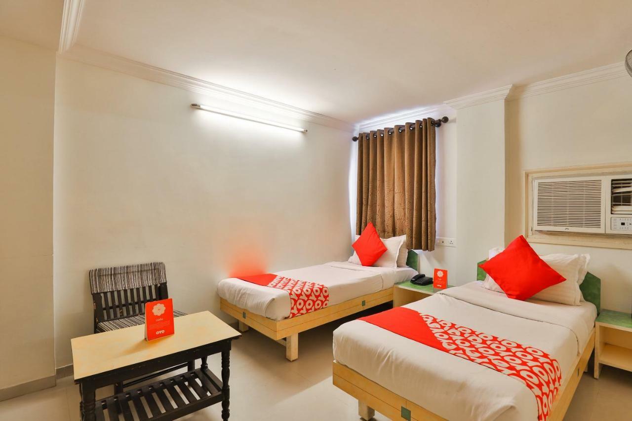 Hotel Oyo 10044 Dudawat 3*