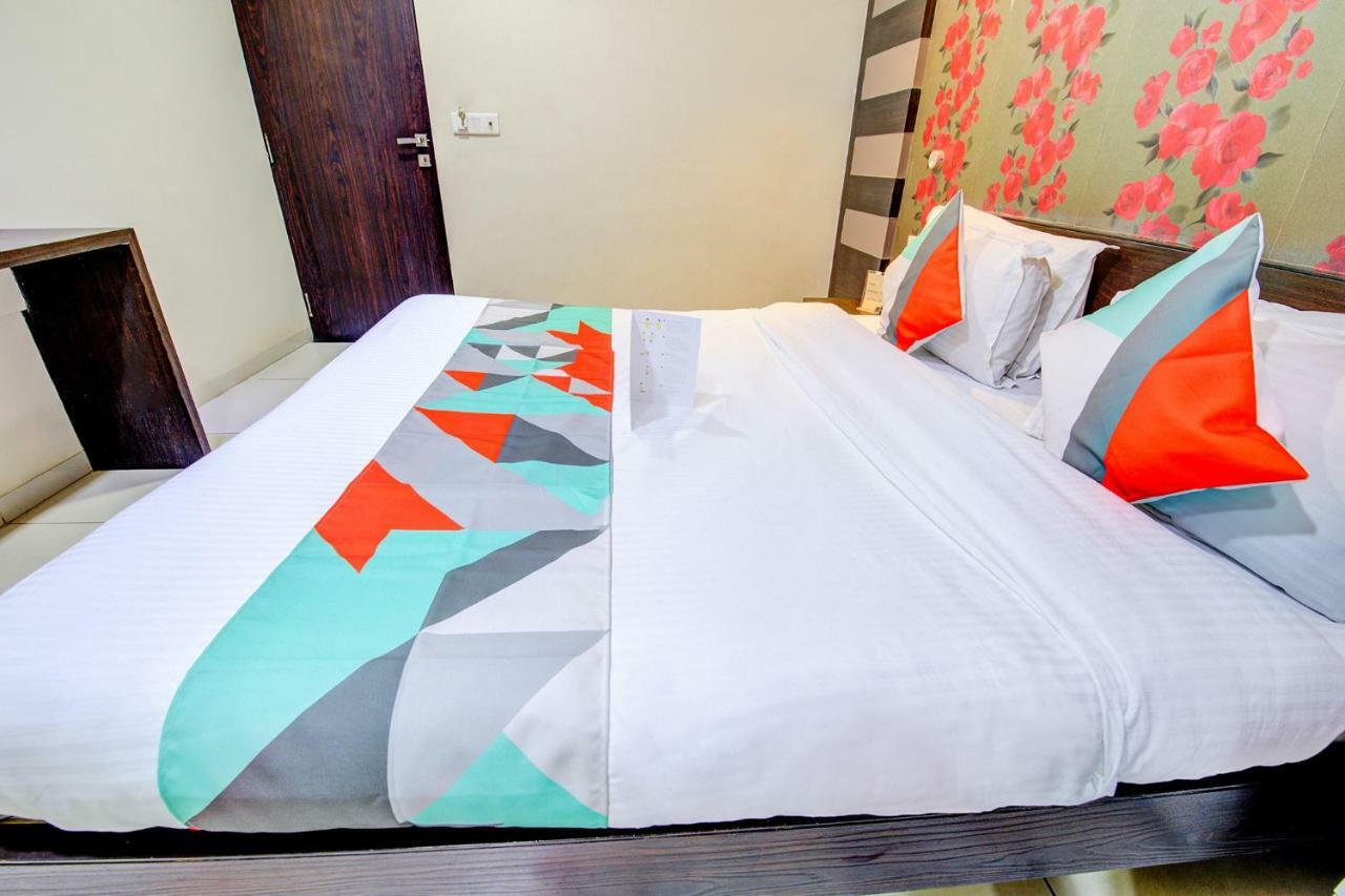 Fabhotel Metro Park Hotel Ahmedabad