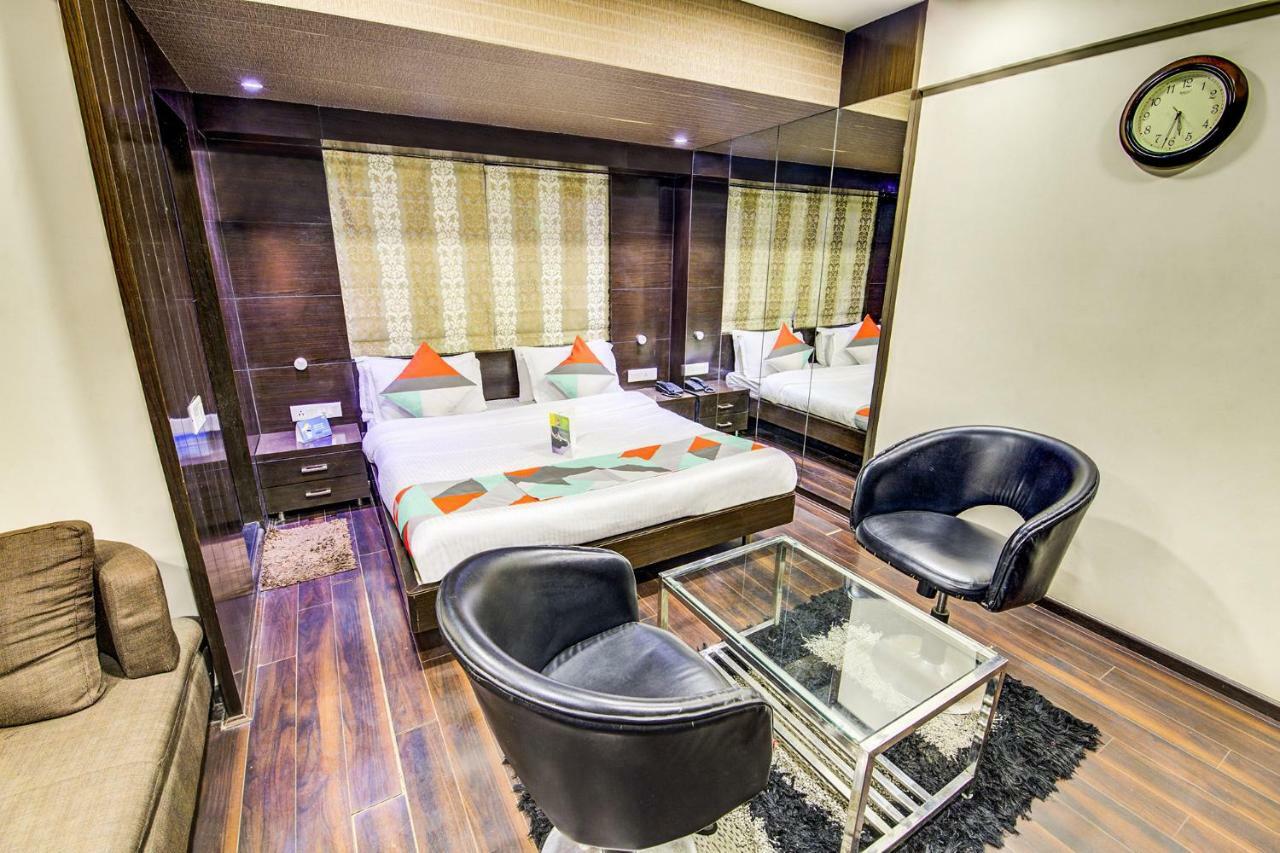 Hotel Fabhotel Metro Park 3*