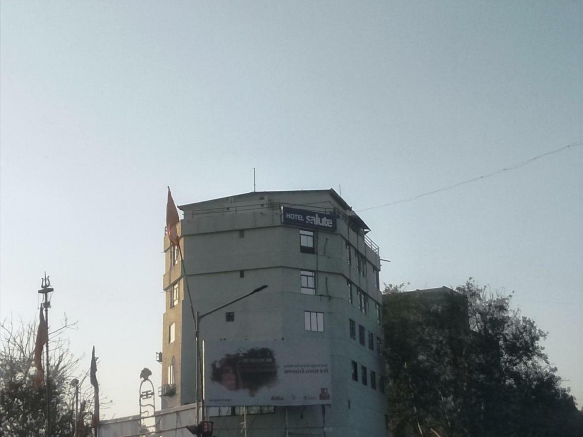 Salute Hotel
