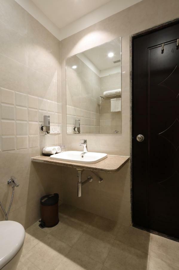 Regenta Ranip Hotel 4*