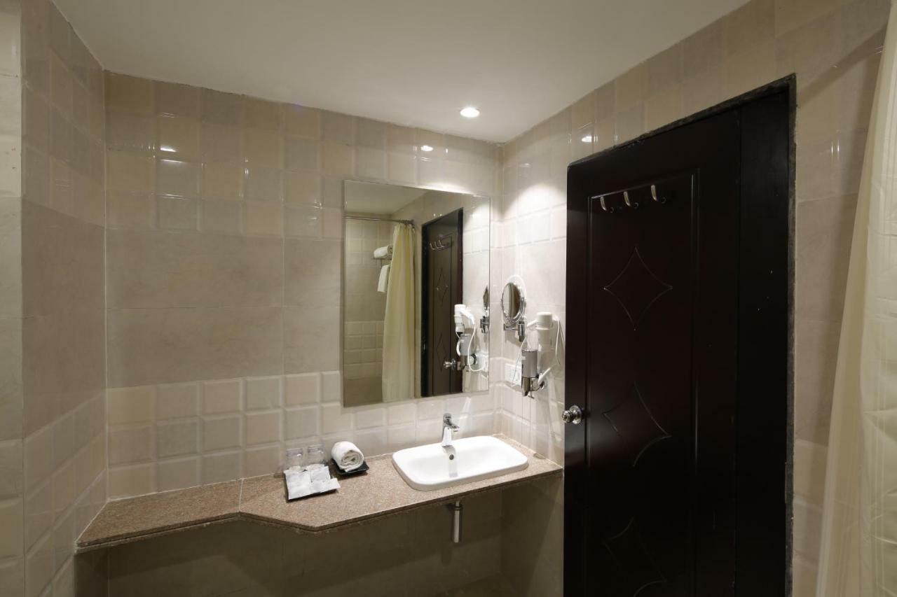Hotel Regenta Ranip Ahmedabad