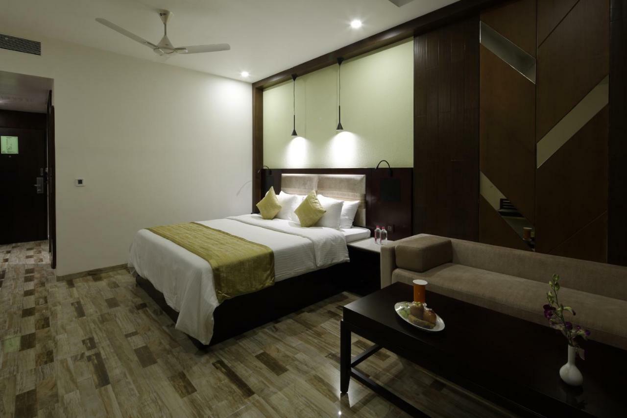 Hotel Regenta Ranip