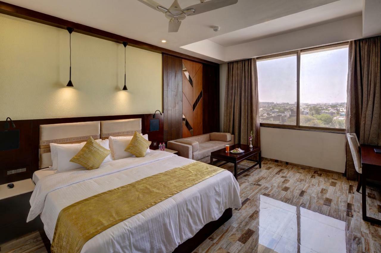 Regenta Ranip Hotel 4*