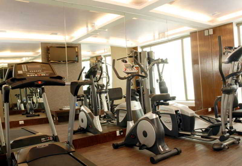 The Fern Residency, Subhash Bridge, 4* Ahmedabad