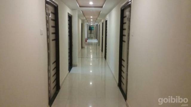 Guest house Royal Night Ahmedabad