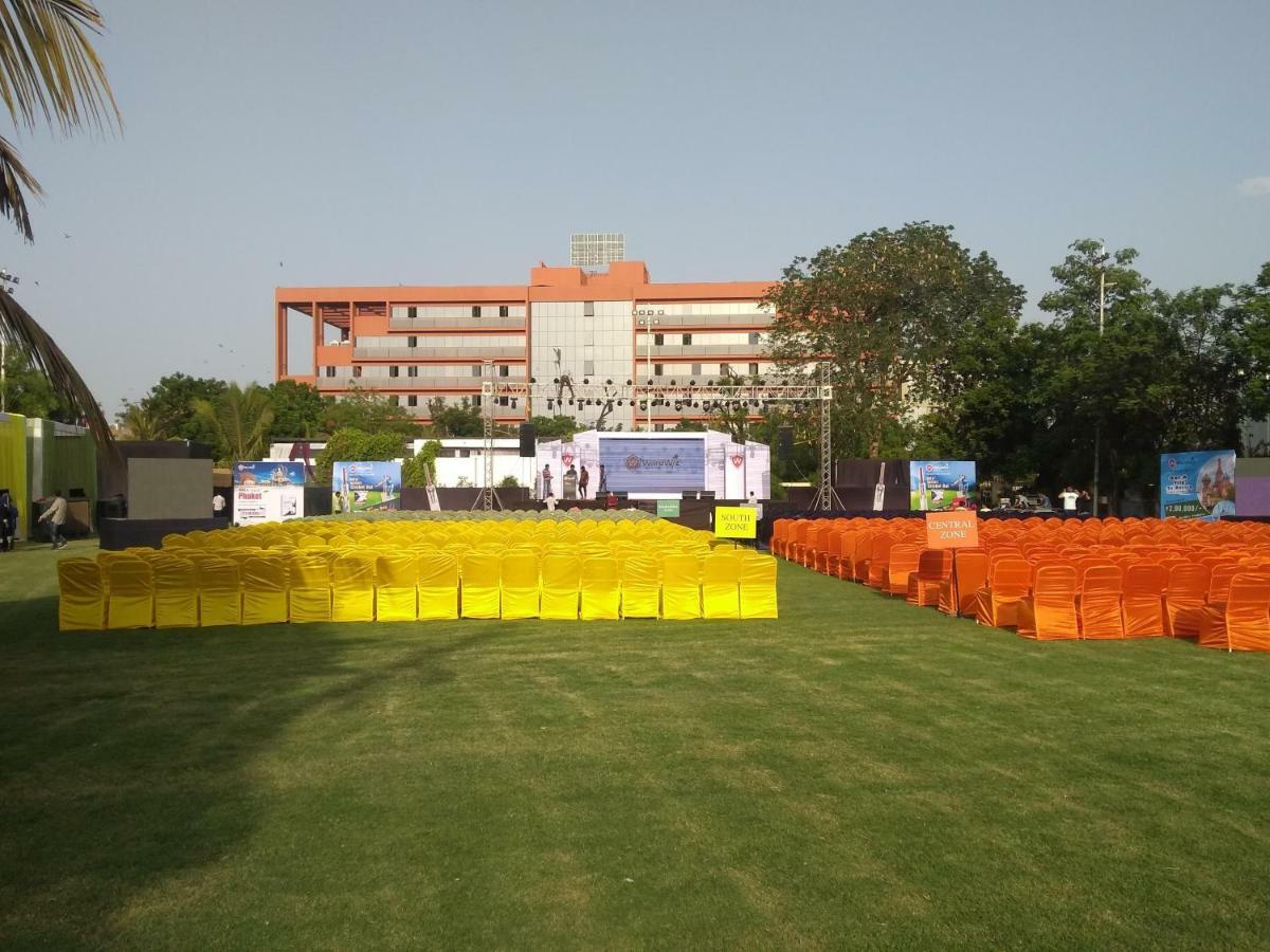 Hotel Aarya Grand & Ahmedabad