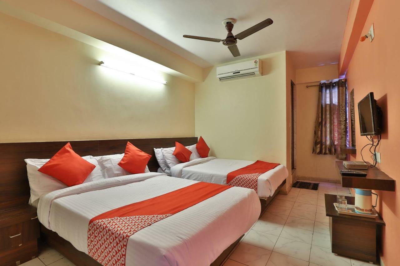 Oyo 2427 Raj Palace 3*