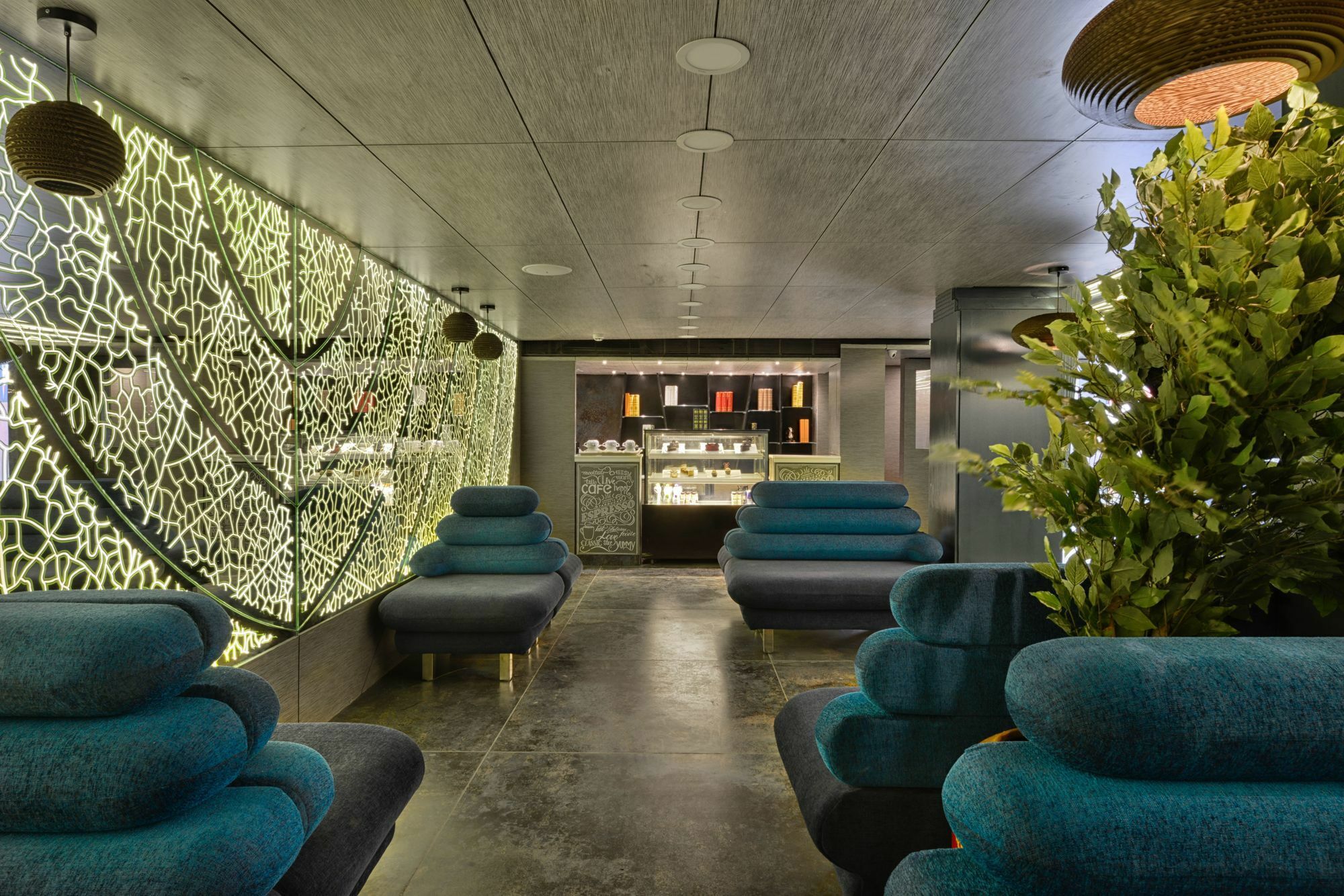 Hotel Regenta Antarim