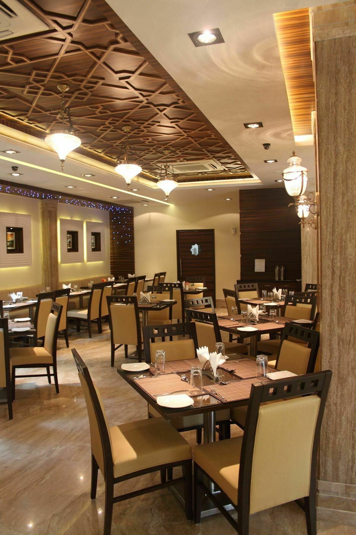 Pristine Residency 3* Ahmedabad
